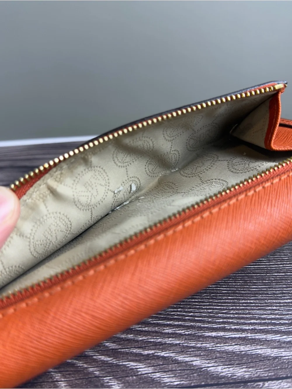 Michael Kors Jet Set Orange Saffiano Tote Purse Wallet Dust Bag Crossbody Set